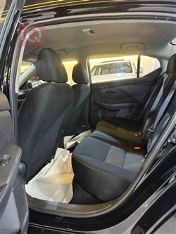 نیسان سێنترا